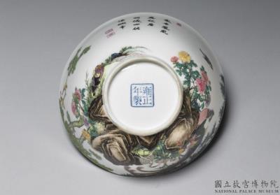 图片[3]-Bowl with flowers and birds in falangcai painted enamels, Qing dynasty, Yongzheng reign 1723-1735-China Archive